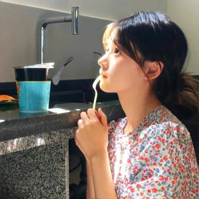 成了真神，爷爷却让我去相亲